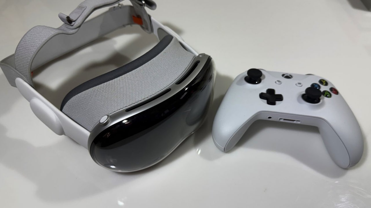 Apple Vision Pro може запускати VR-ігри зі Steam без кабелів. Як це працює і чи варто пробувати
